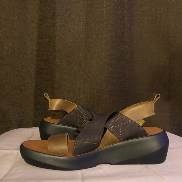 Fly London Womens Sandals Size 37 Us Size 6.5 - Picture 4 of 12